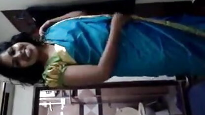 लड़की हो जाता है उसके पहले अनुभव के साथ एक बड़ा सेक्सी फिल्म फुल एचडी अंग्रेजी मुर्गा