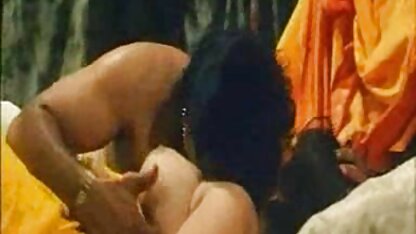 बड़े स्तन फुल एचडी मूवी सेक्सी पिक्चर सुंदर माँ
